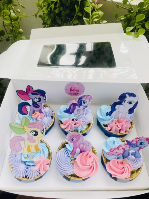 Bánh Cupcake sinh nhật Unicorn cực đẹp