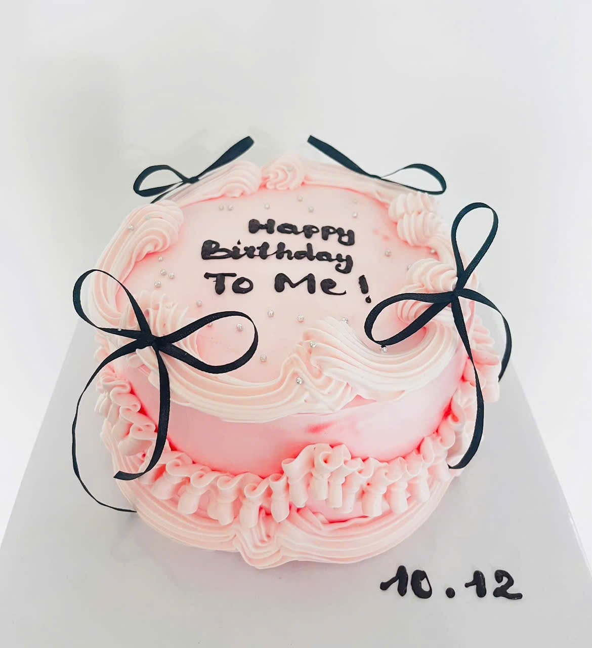 Banhkemtonehongdongian