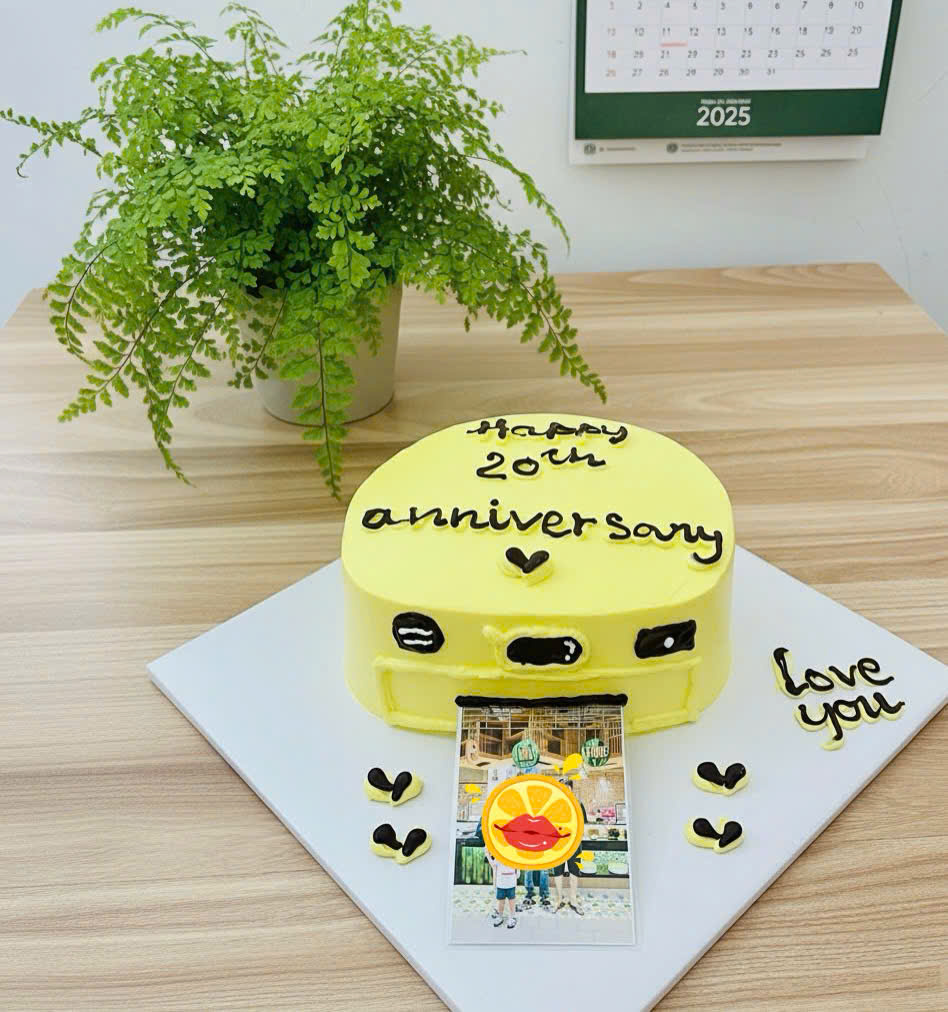 BanhkemmayanhVintagekiniemngaycuoimauvangpastel